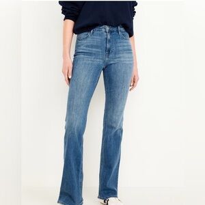 Old Navy WOW High Rise Flare Jeans. EUC. Size 18 Tall.